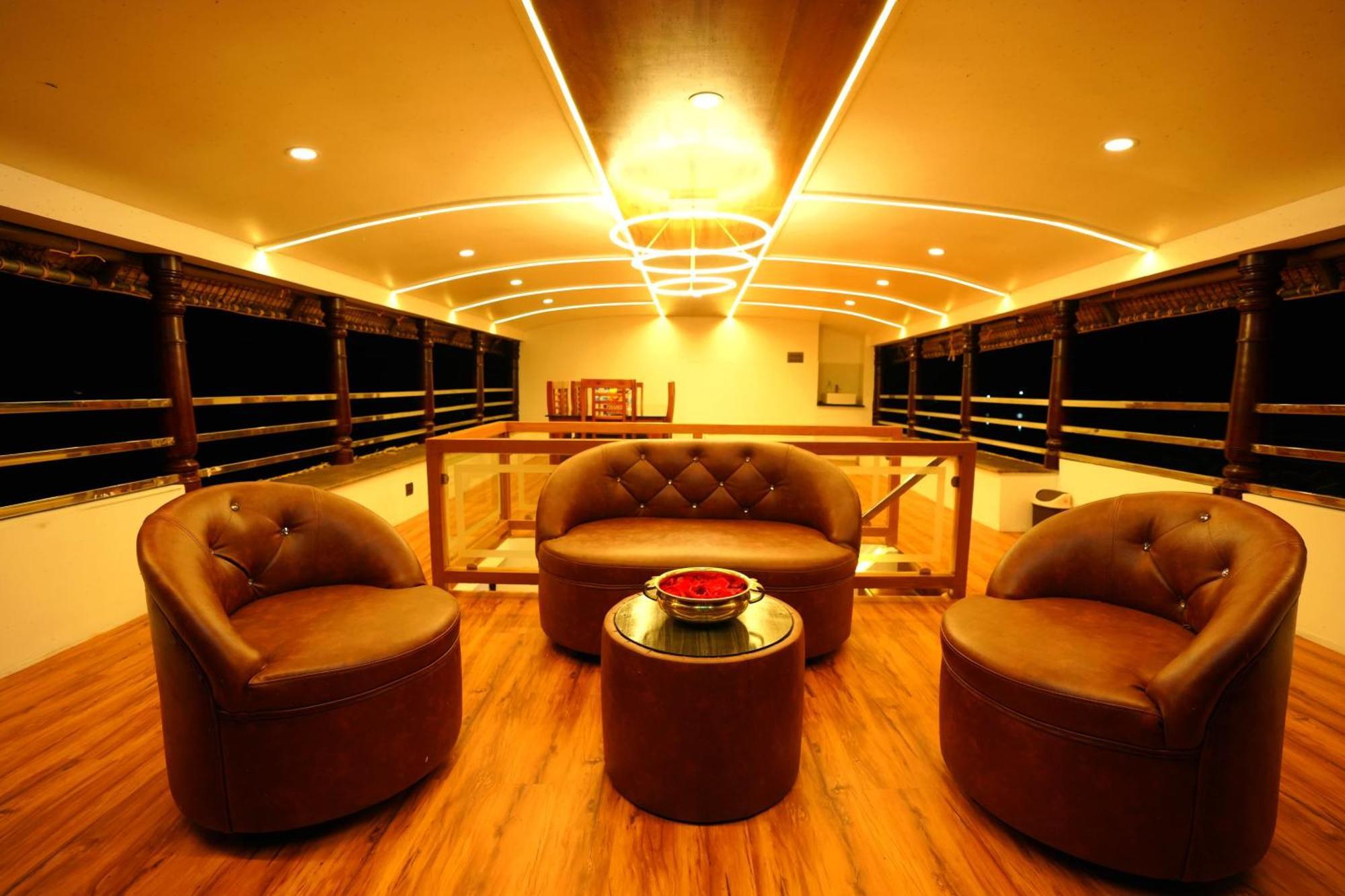 Indraprasthamlakecruise Alappuzha Buitenkant foto